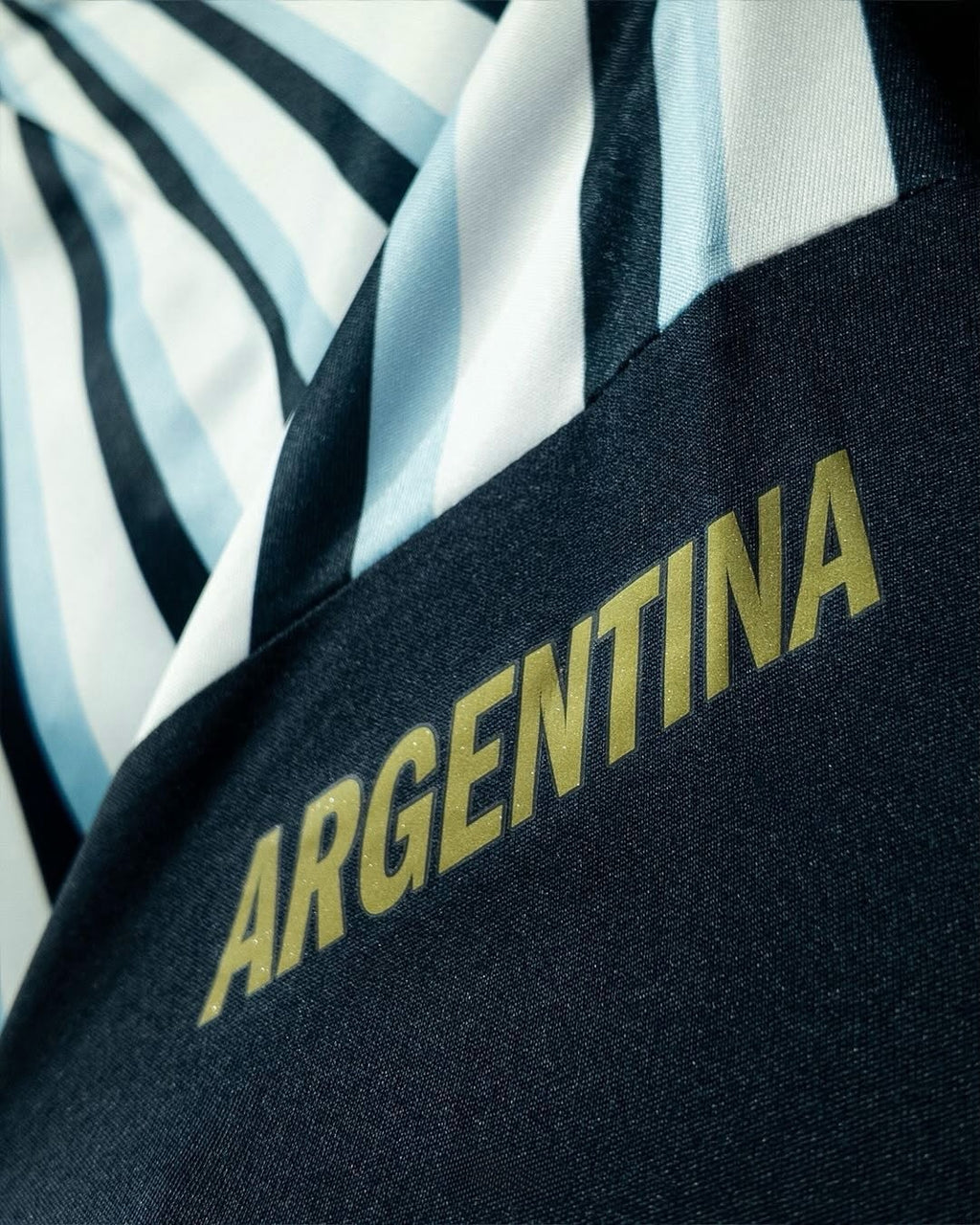 ARGENTINA PRE MATCH EMBROIDERY JERSEY